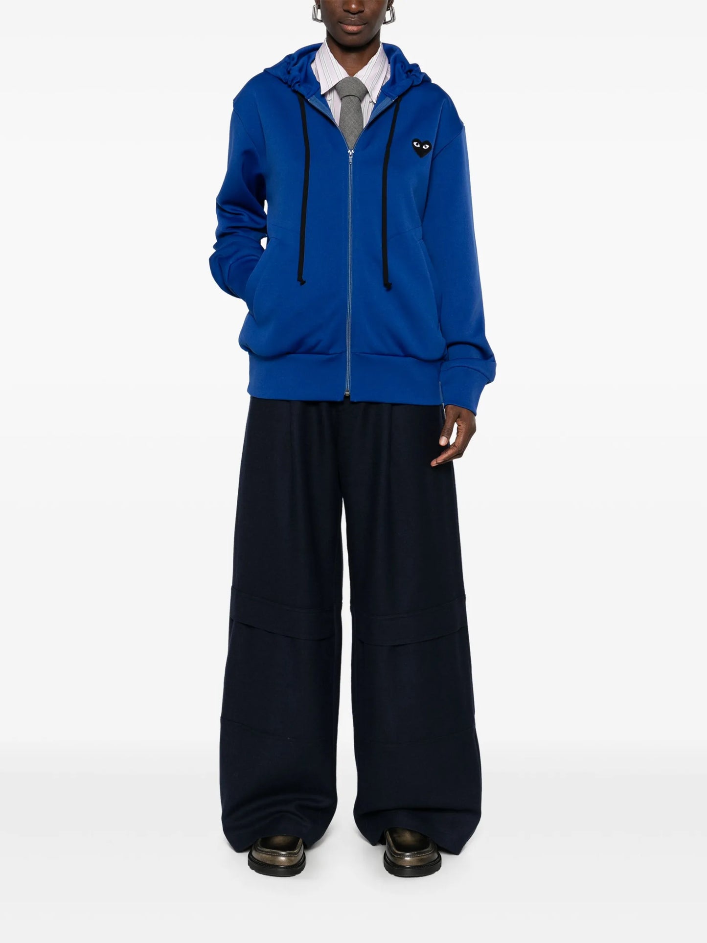 Comme Des Garçons Play Heart-emblem Zip-up Hoodie AXT254 Vue 3