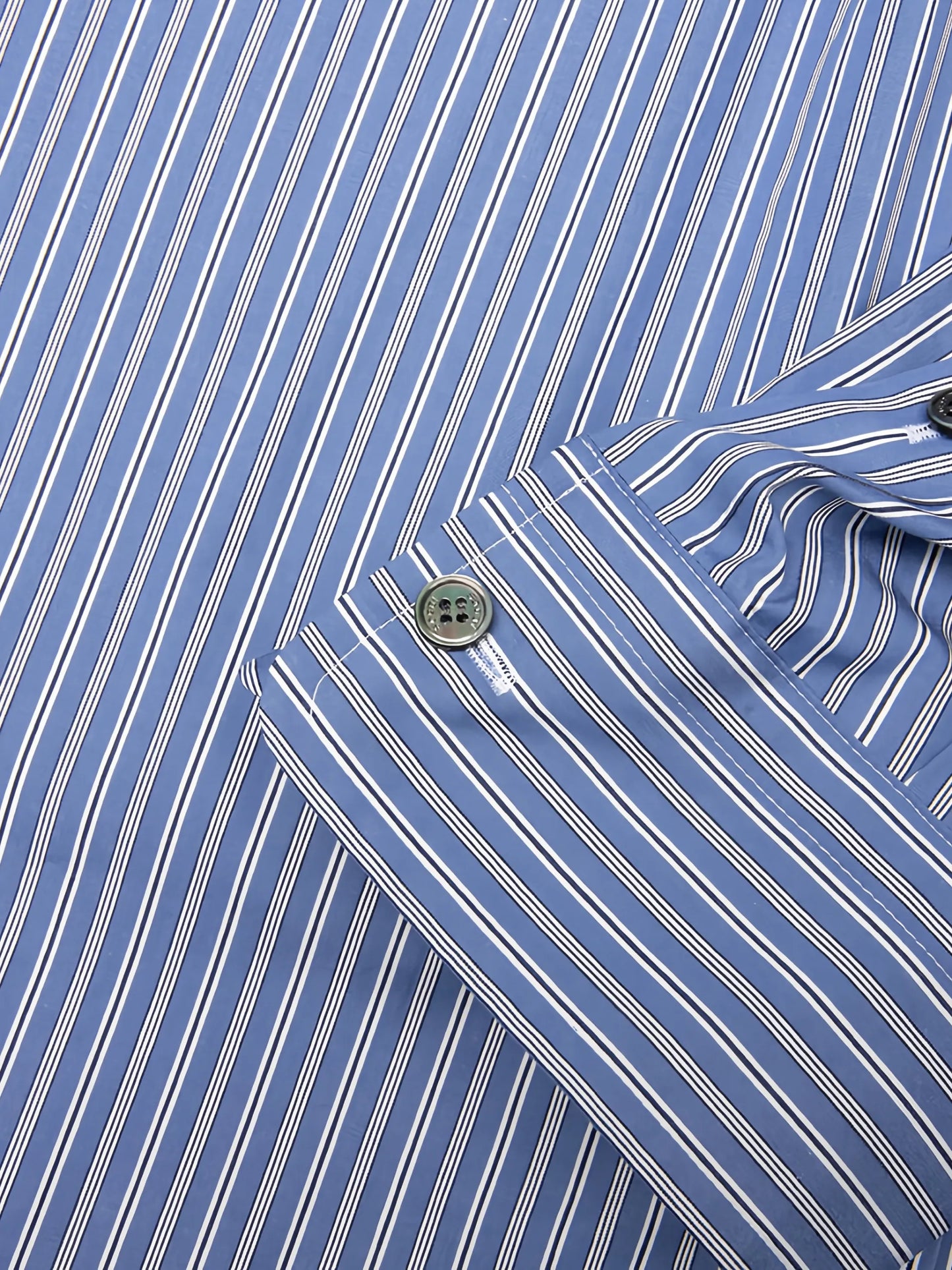 Sacai Striped Shirt 2603935M421 Vue 3