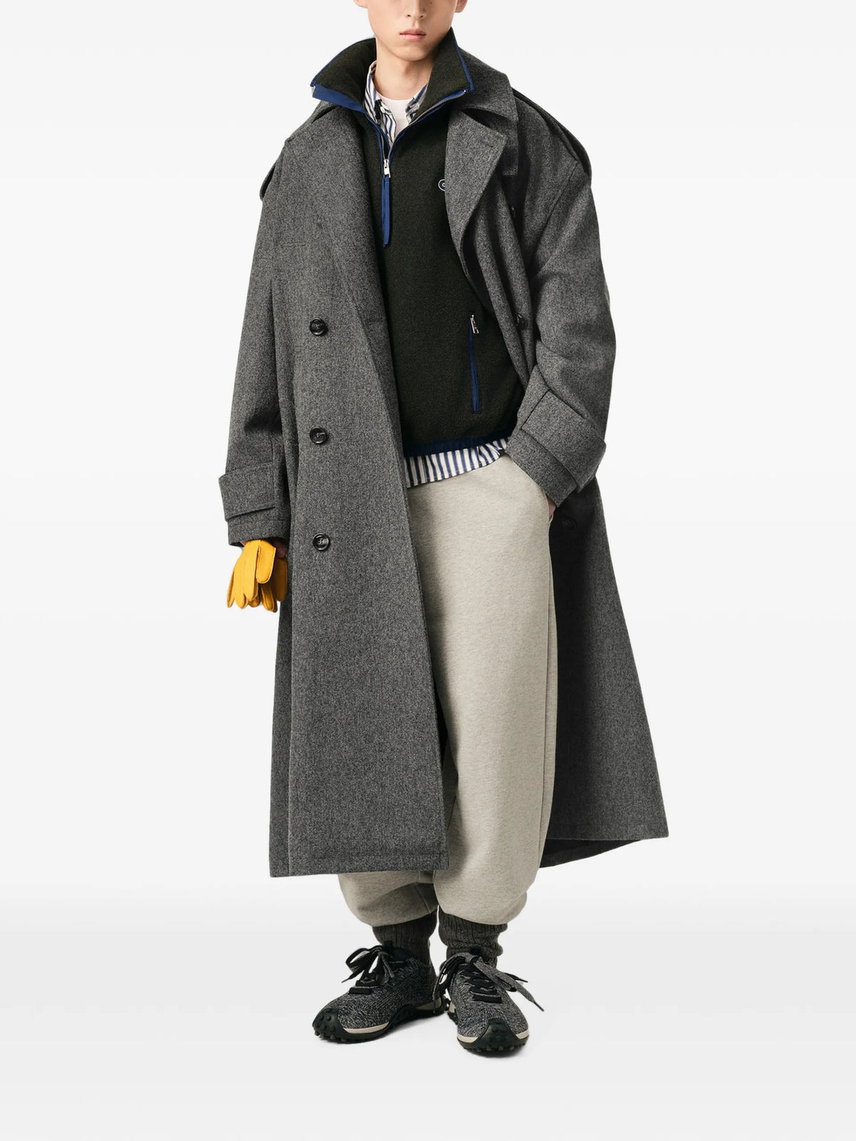 AMI Paris wool trench coat coloris Grey - vue 2