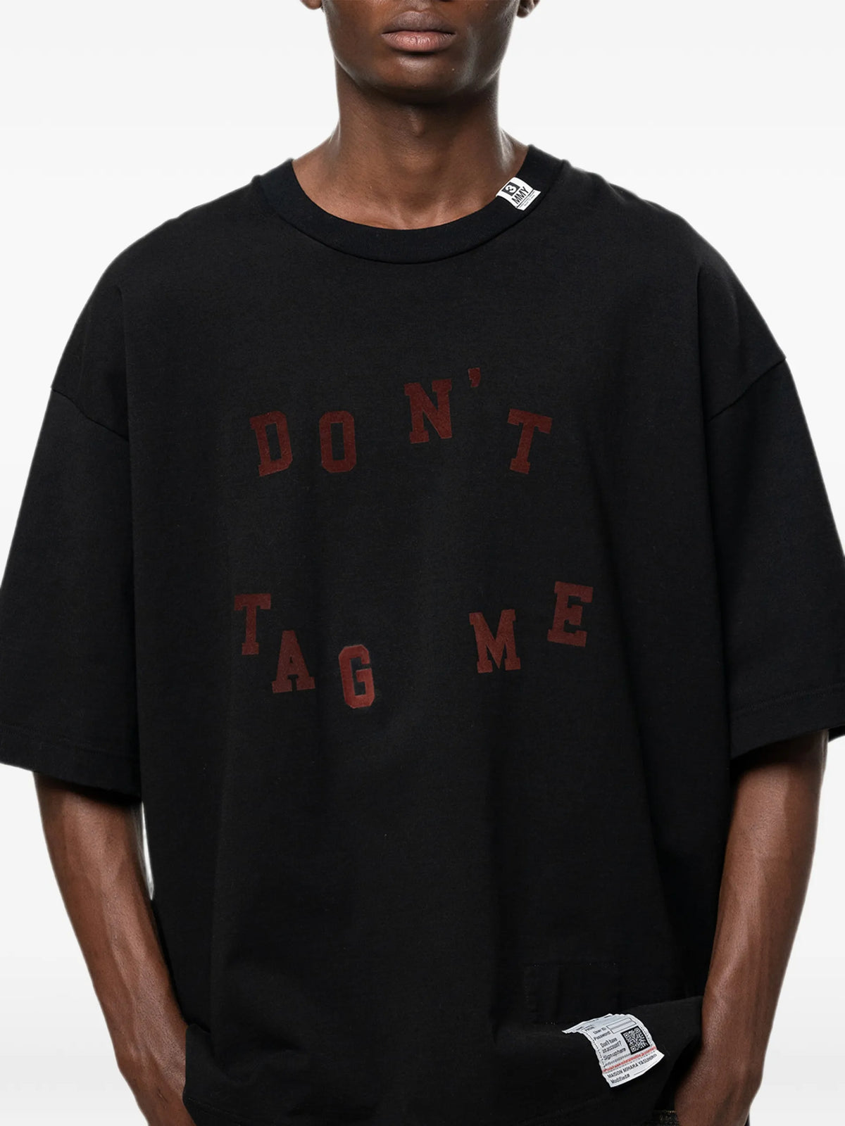 Maison MIHARA YASUHIRO Don't Tag Me. flocky-print T-shirt coloris Black - vue 5