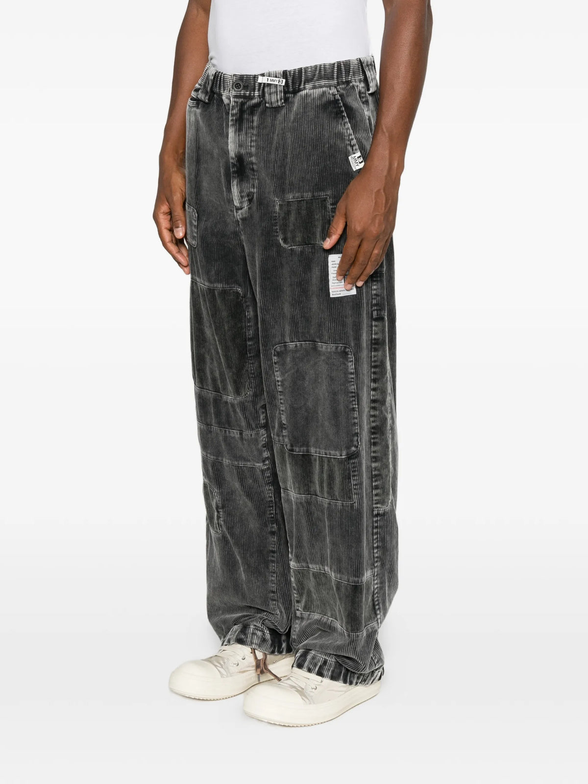 Maison MIHARA YASUHIRO patchwork corduroy trousers coloris Grey - vue 3