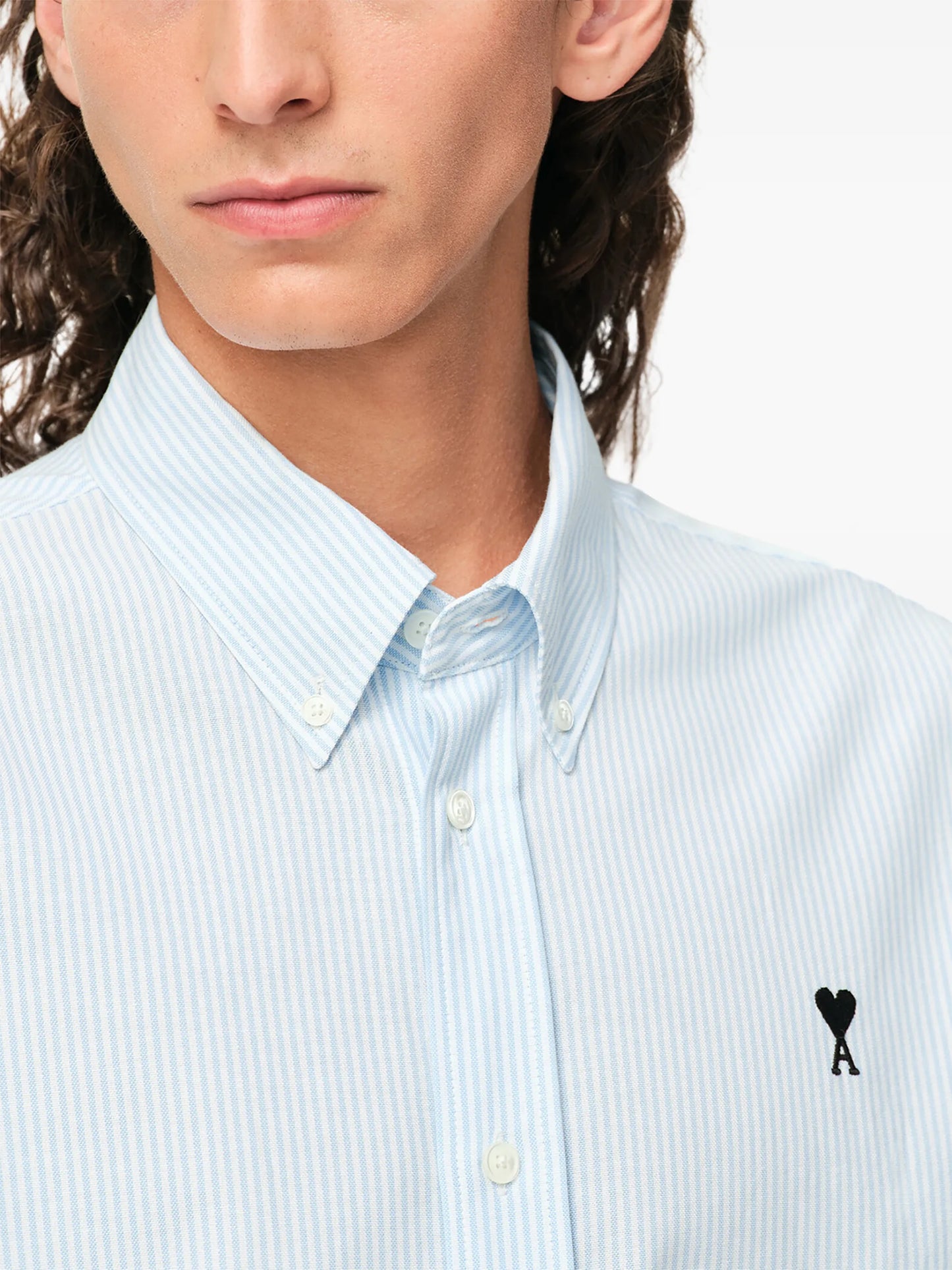 AMI Paris Ami De Coeur Cotton Buttoned Shirt E26HSH763CO0087 Vue 5