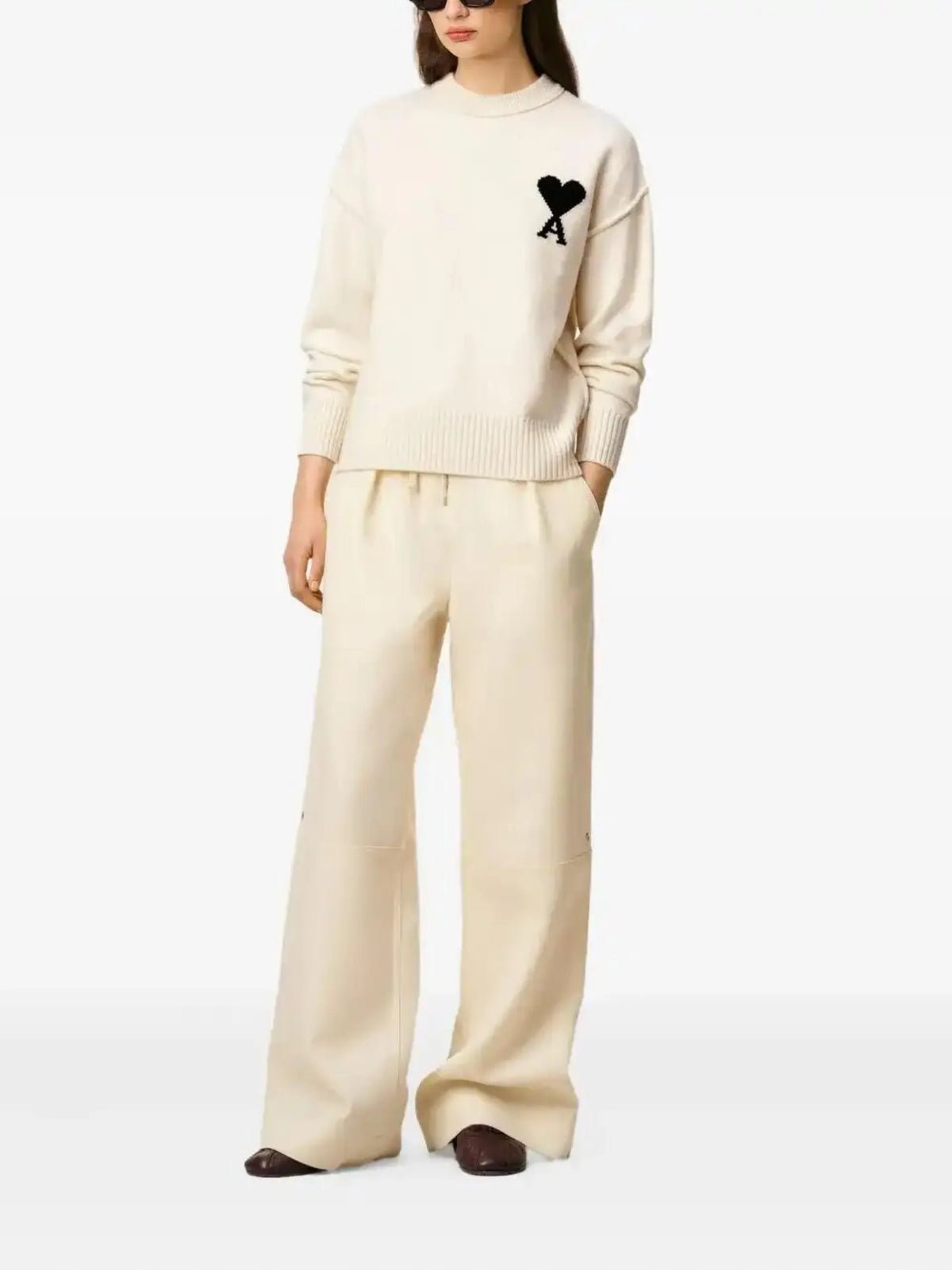 AMI Paris Ami De Coeur crew-neck wool sweater coloris Neutrals - vue 3