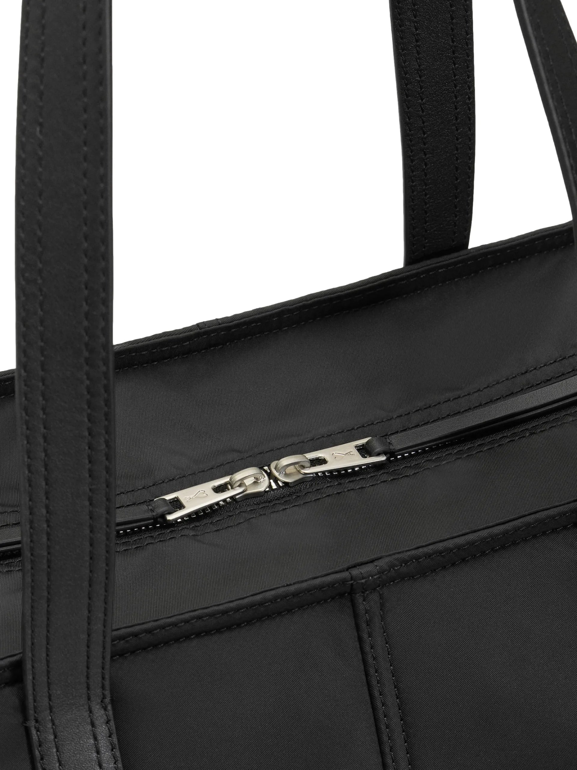 AMI Paris Small Marcel Padded Shoulder Bag E26ULL727AW0001 Vue 4