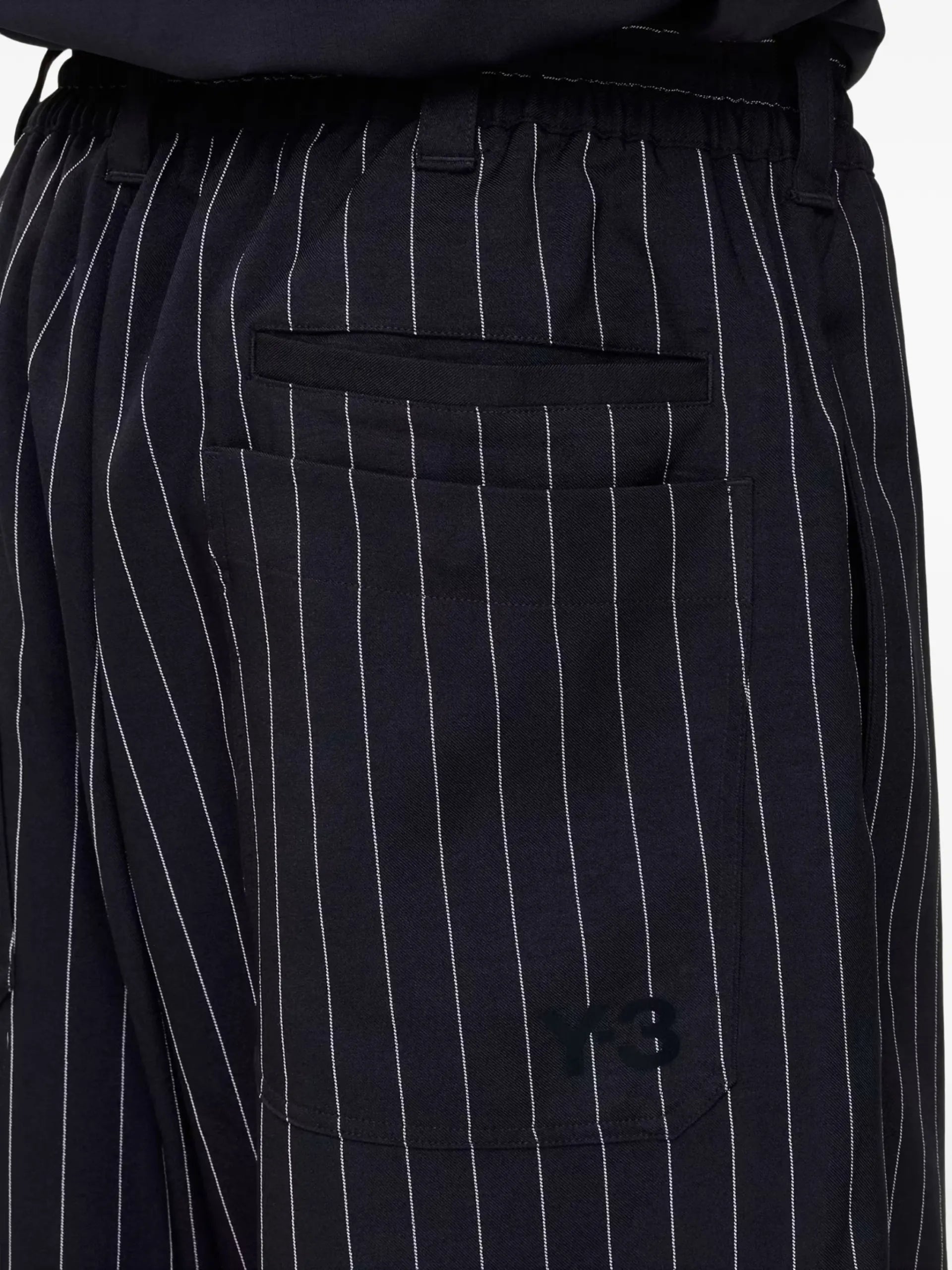 Y-3 Pinstripe Drawstring Shorts - detail - Y-3