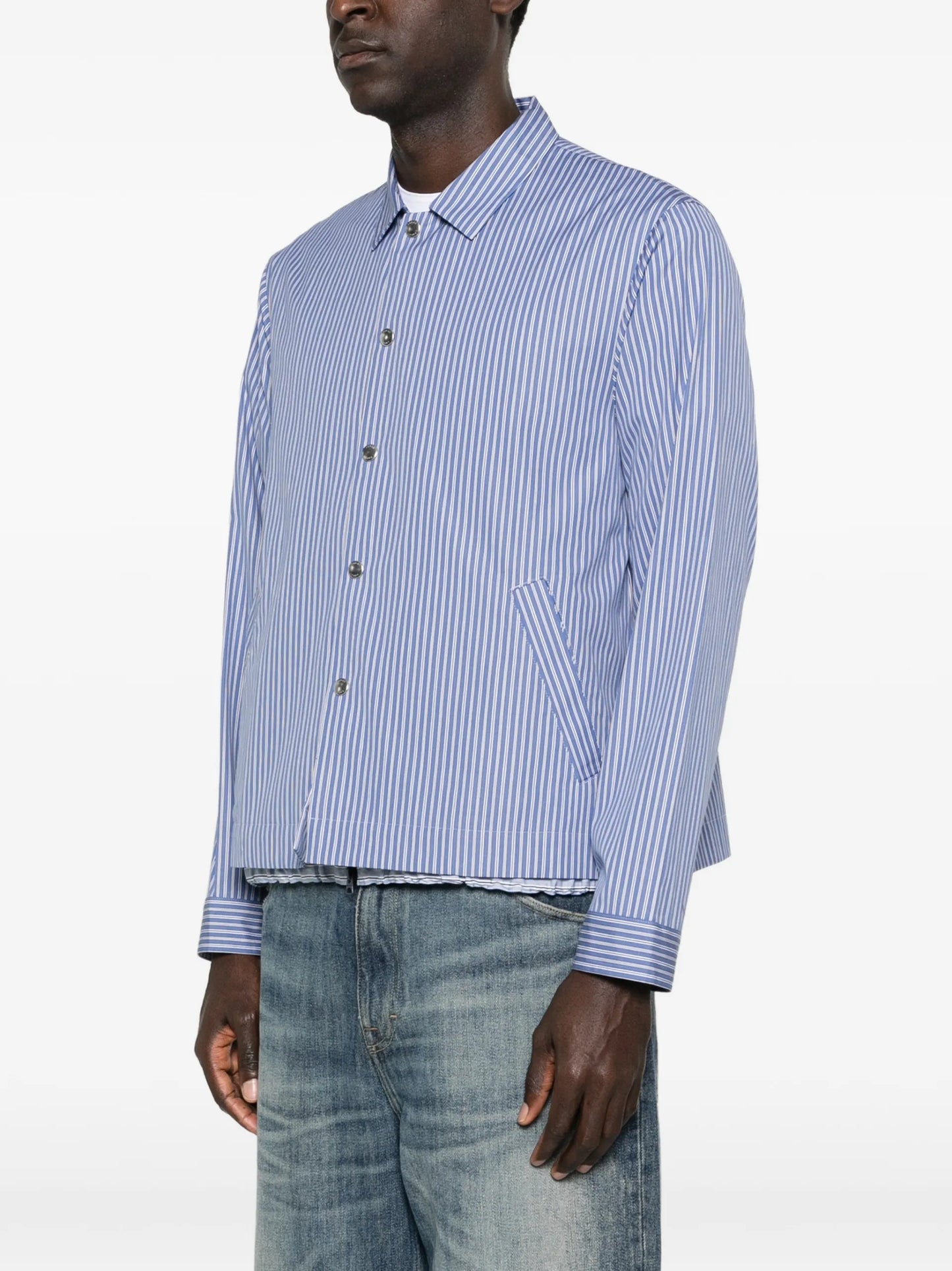 Sacai Striped Overshirt 03933M Vue 3