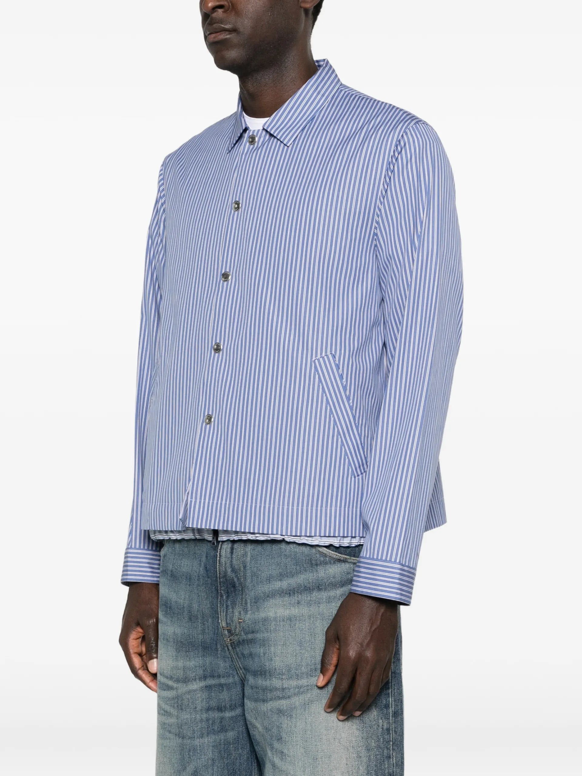 Sacai Striped Overshirt 03933M Vue 3