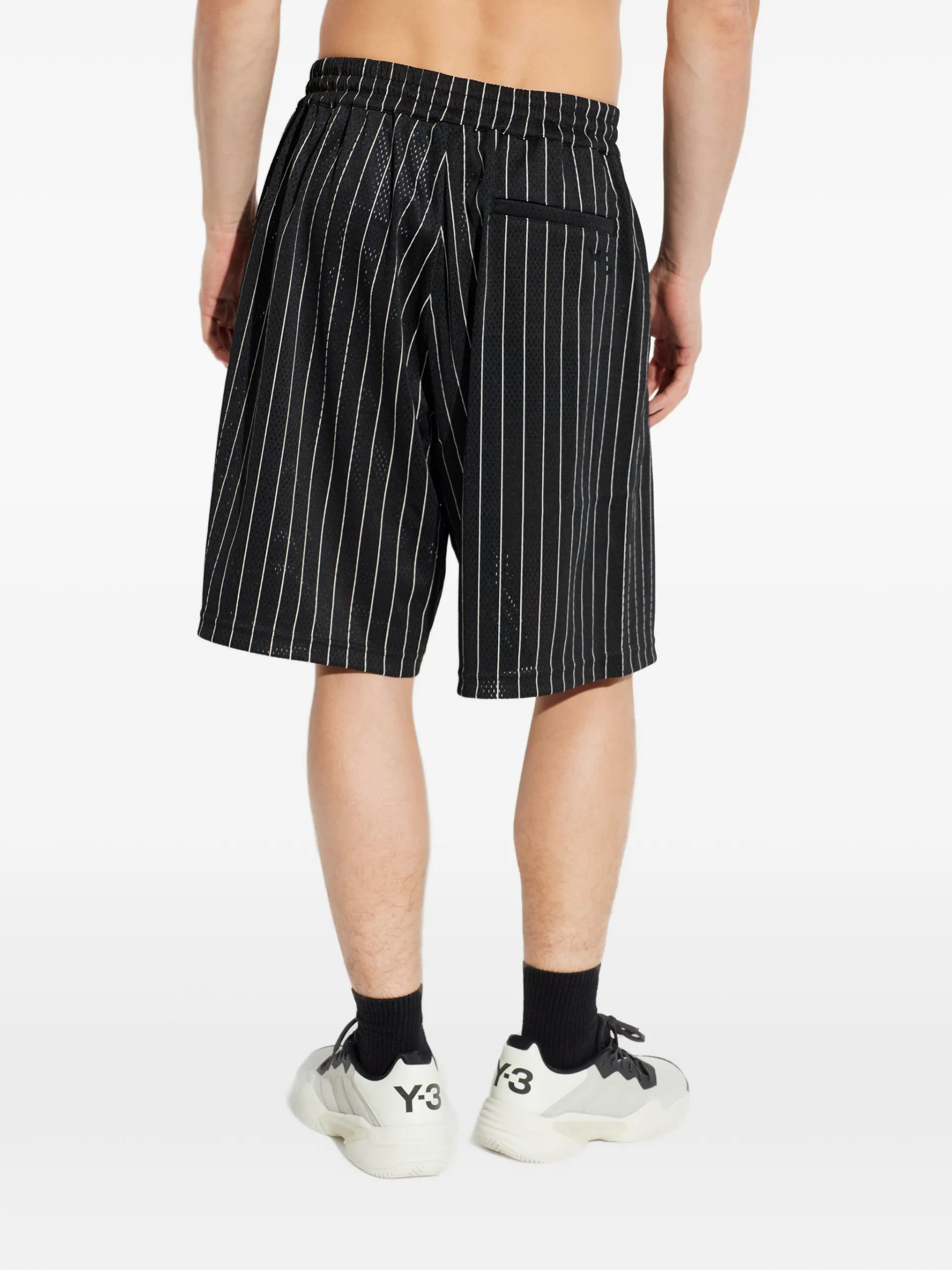 Y-3 Striped Drawstring Shorts KQ9829 Vue 4