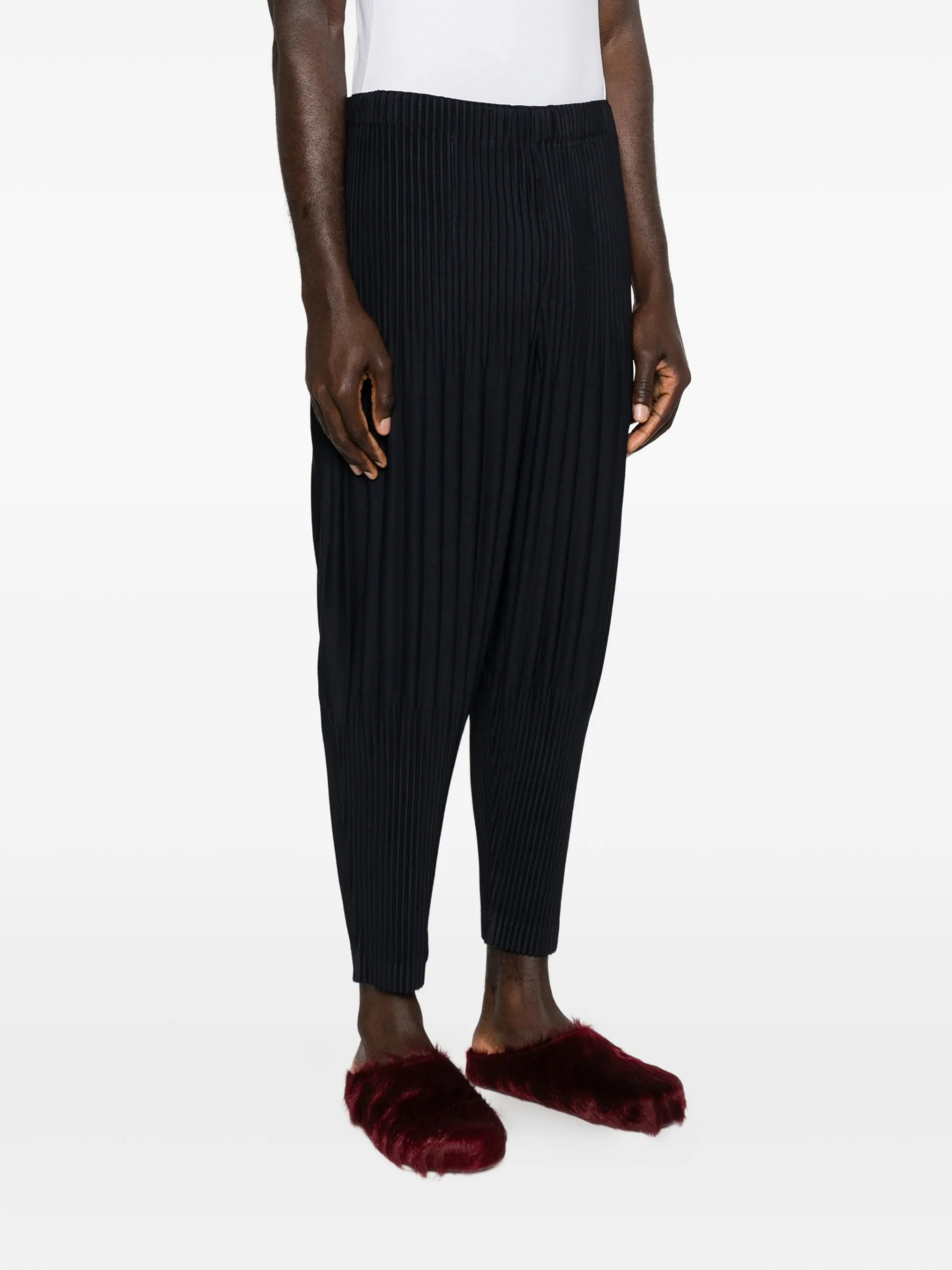Homme Plissé Issey Miyake Elasticated-waistband Tapered Trousers HP66JF551 Vue 3