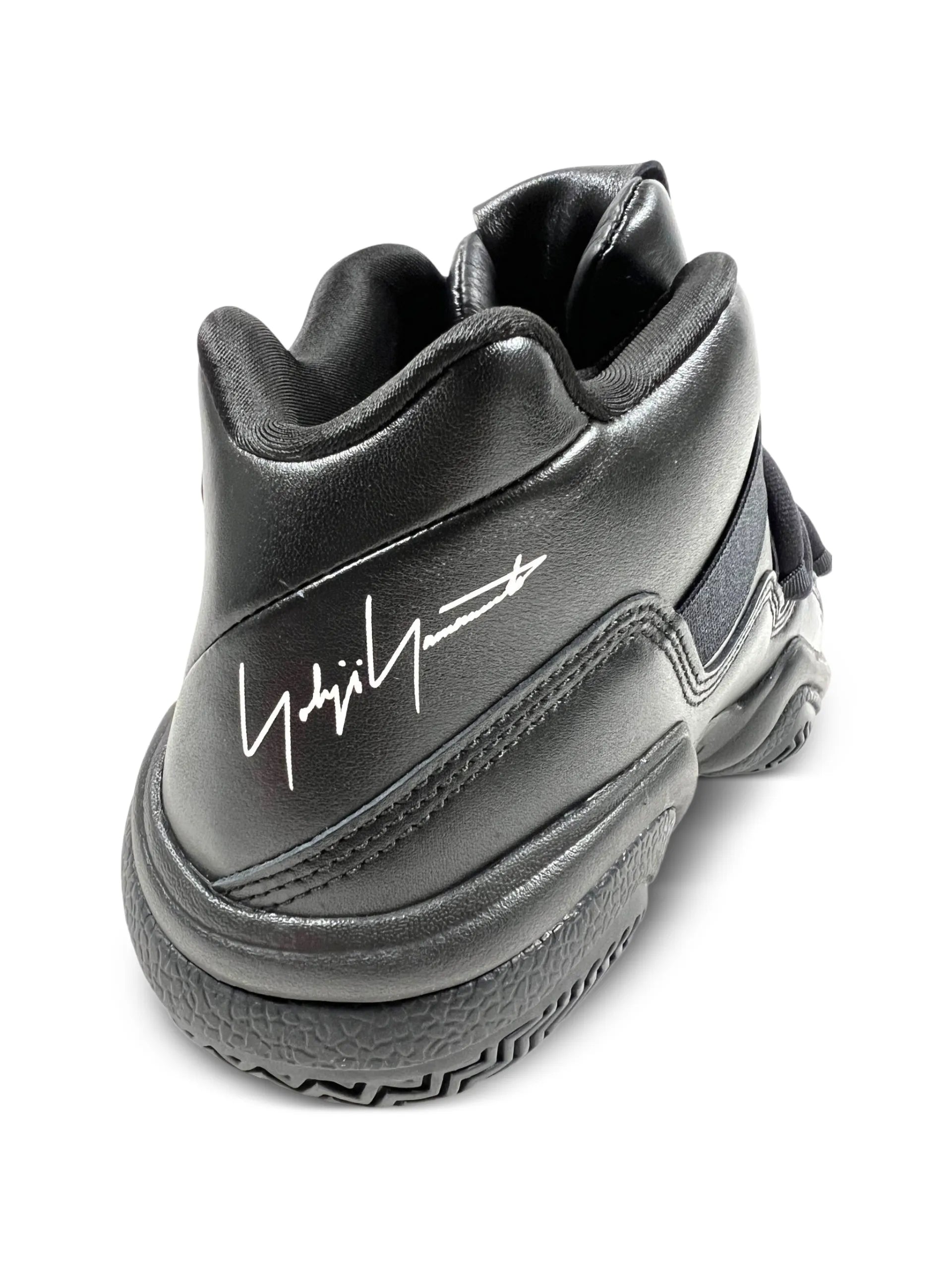 Y-3 Megaball Leather Sneakers KH9944 Vue 5