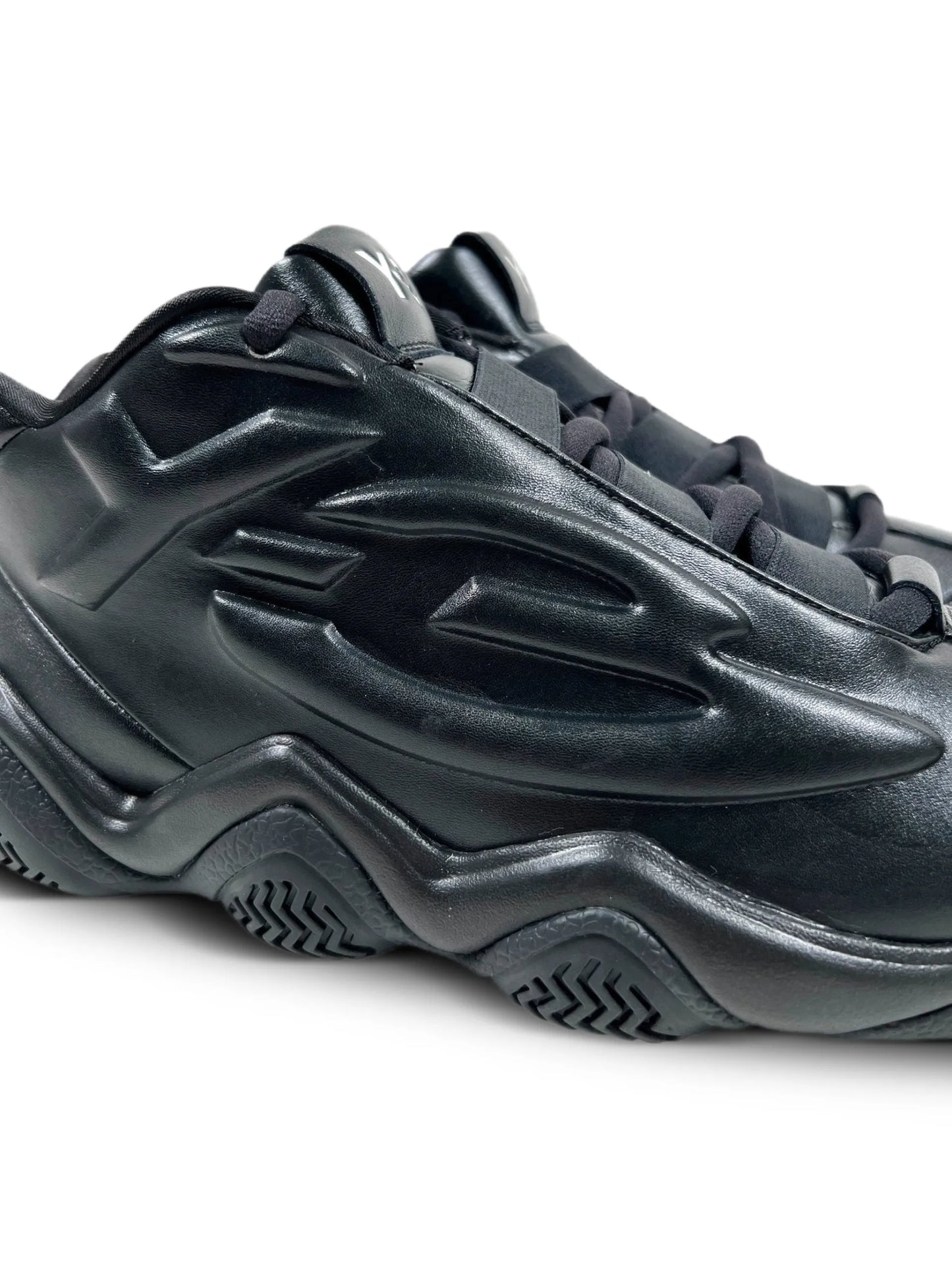 Y-3 Megaball Leather Sneakers KH9944 Vue 7