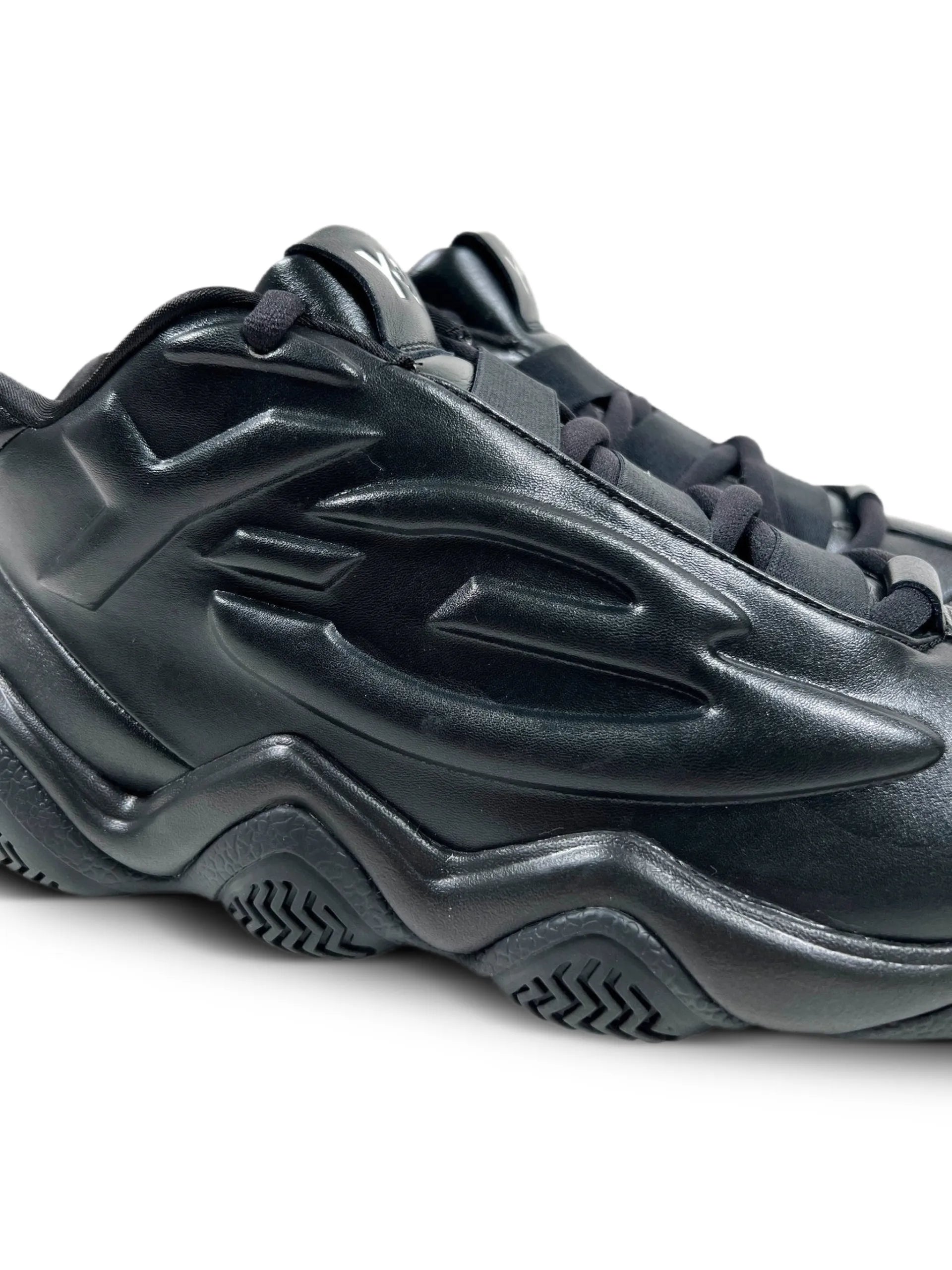 Y-3 Megaball Leather Sneakers KH9944 Vue 7