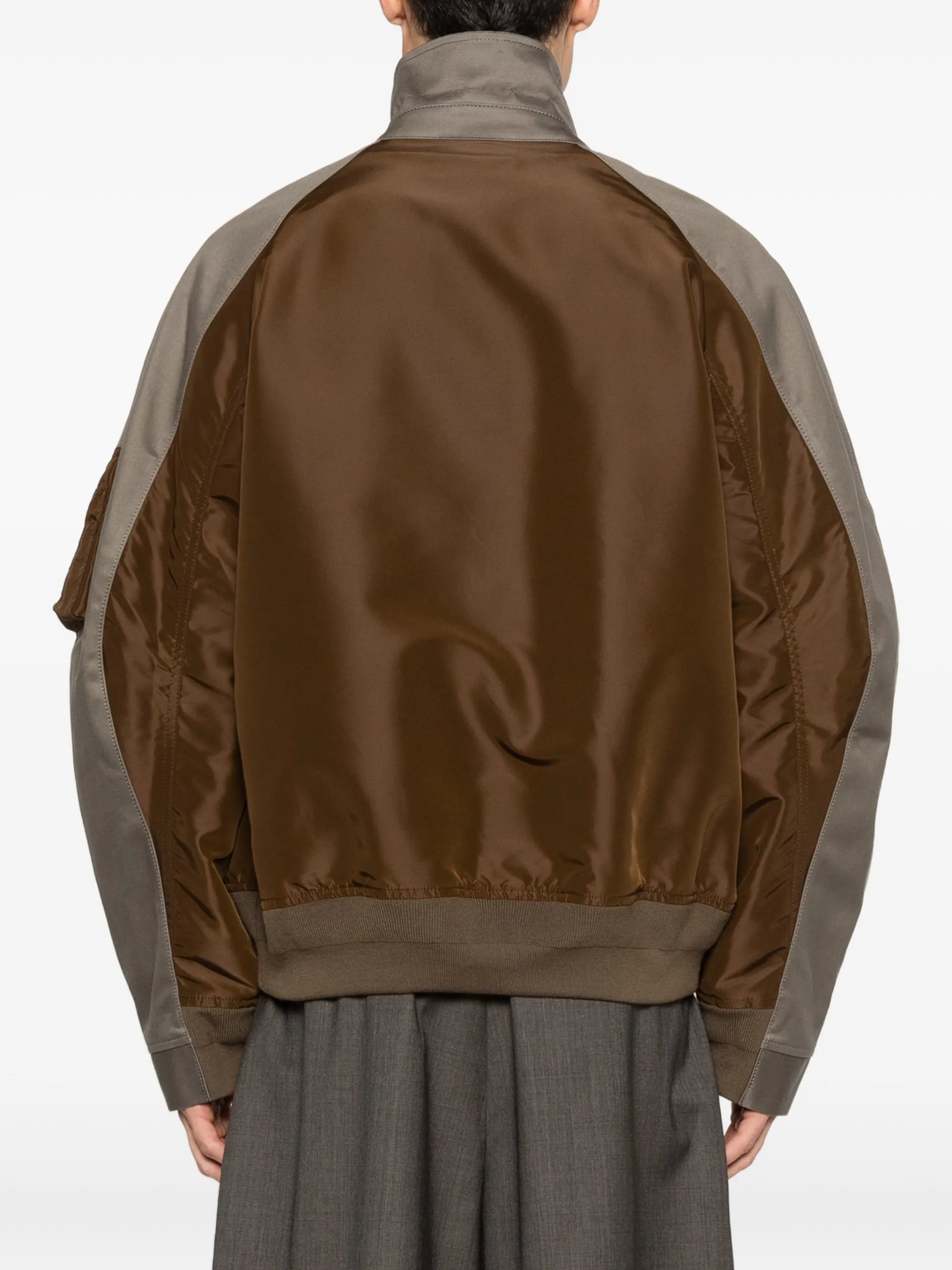 Sacai Zipped Panelled Jacket 2603911M Vue 4