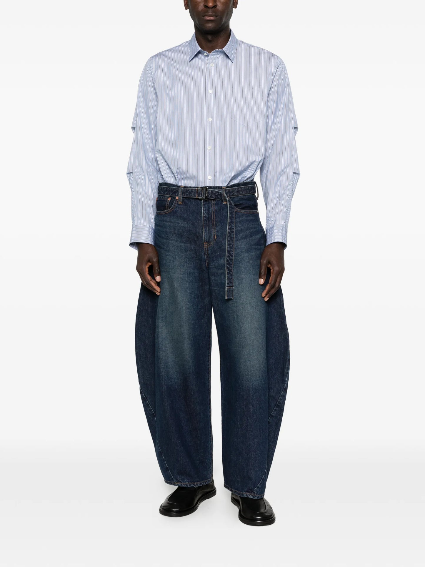 Sacai Belted Jeans 2603930M Vue 2