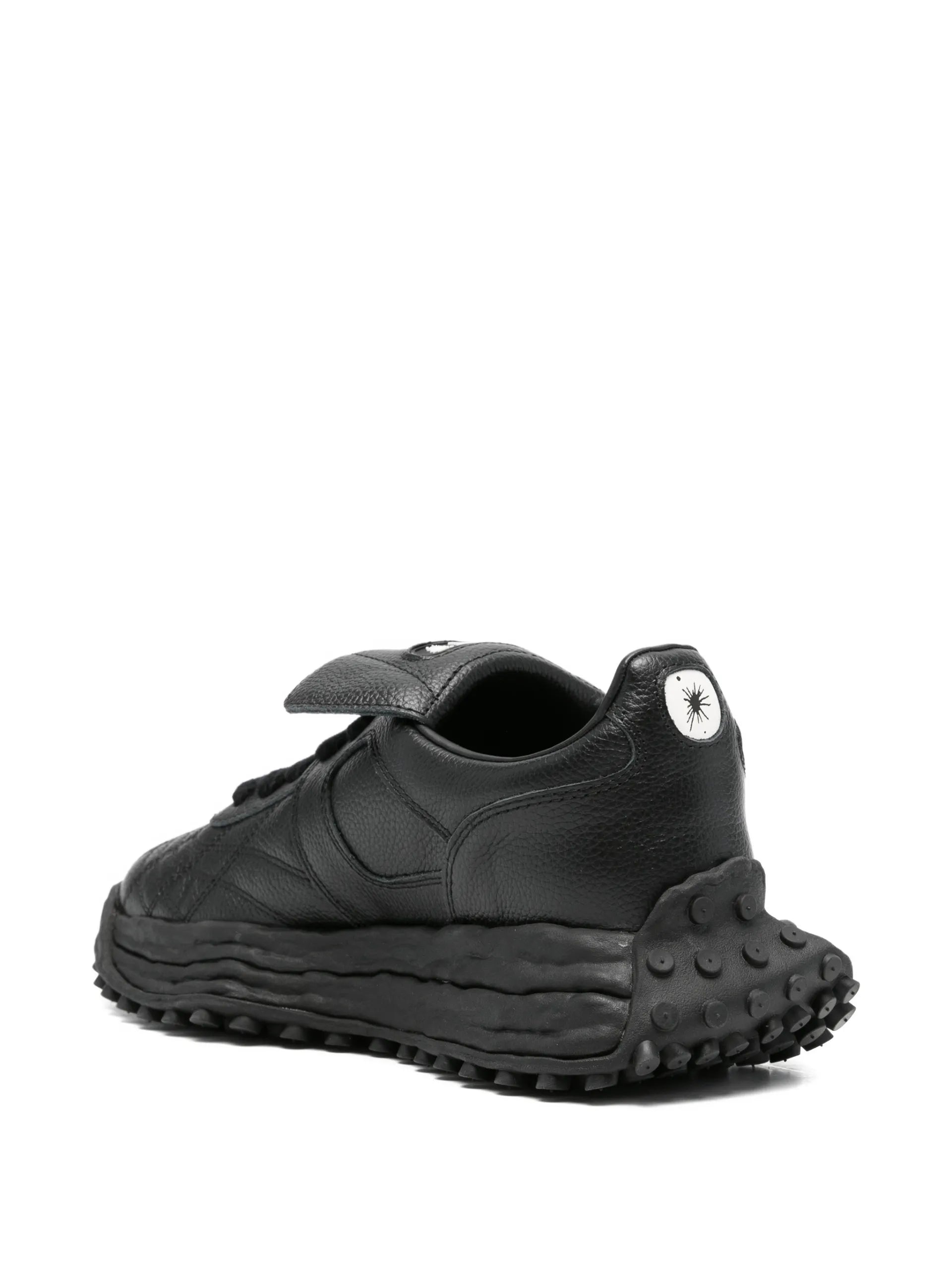 Maison MIHARA YASUHIRO Textured Leather Sneakers A14FW701BLCK Vue 3