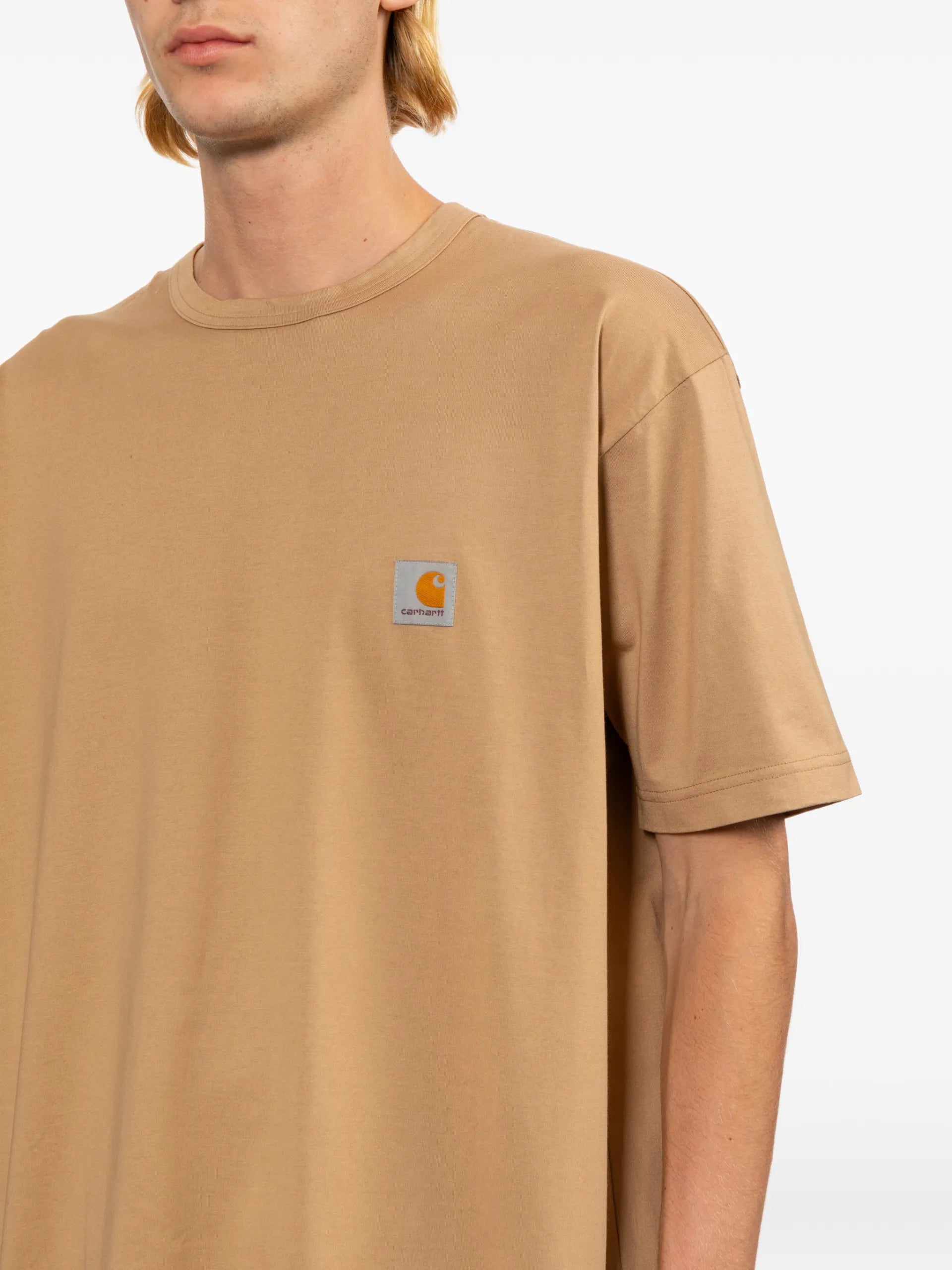 Junya Watanabe MAN X Carhartt Logo-patch T-shirt WQT908 Vue 5