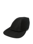 Homme Plissé Issey Miyake pleated baseball cap coloris Black