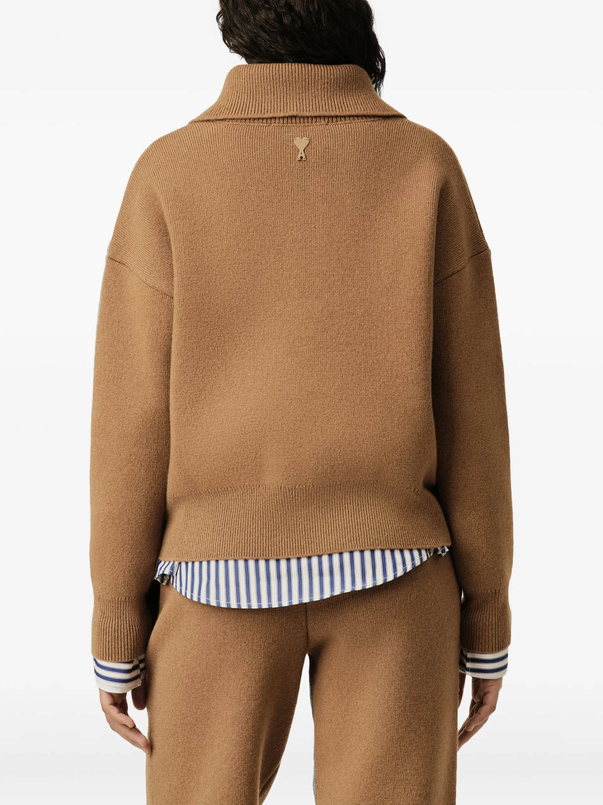 AMI Paris High buttoned collar wool sweater coloris Brown - vue 6