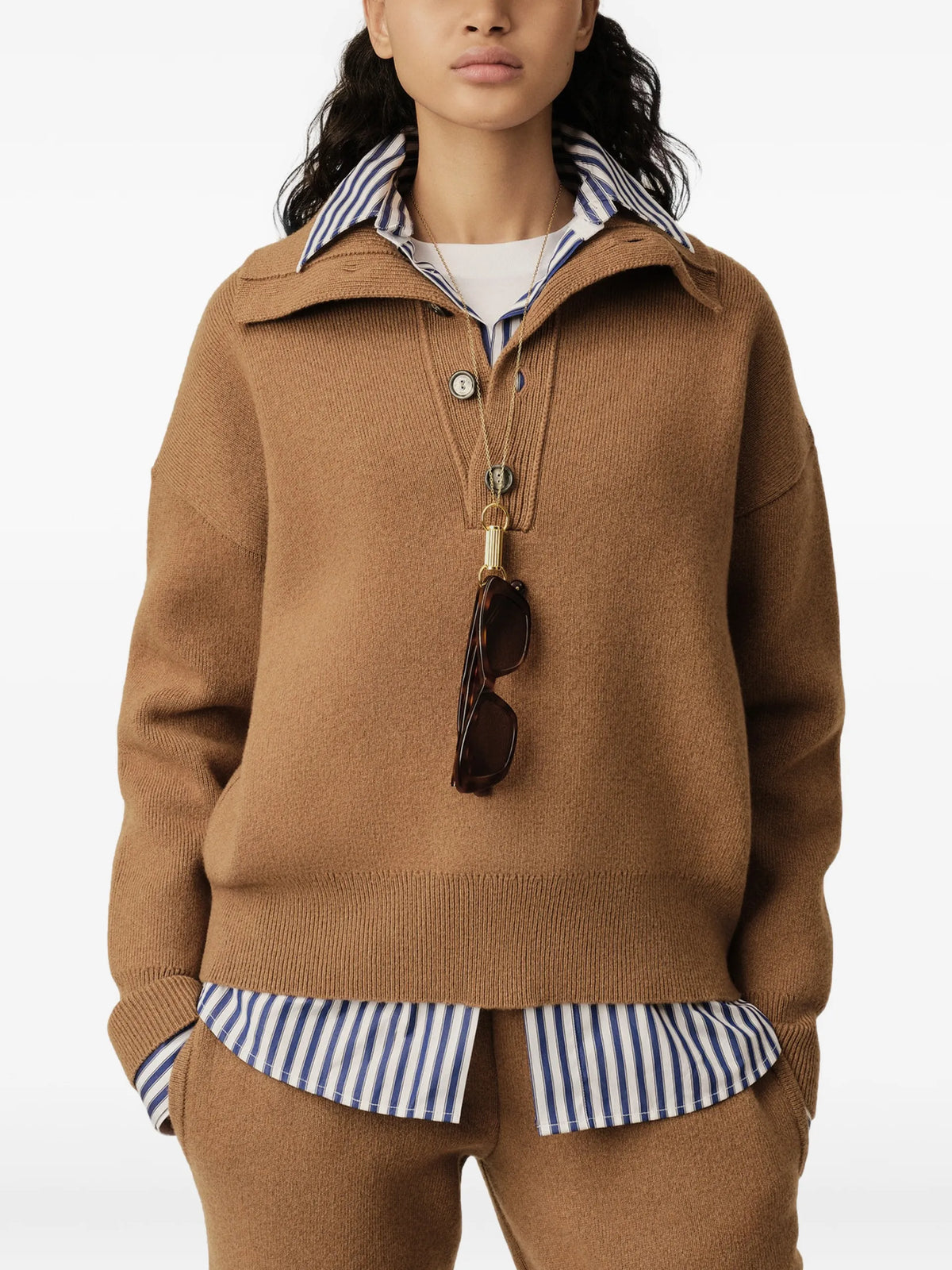 AMI Paris High buttoned collar wool sweater coloris Brown - vue 4