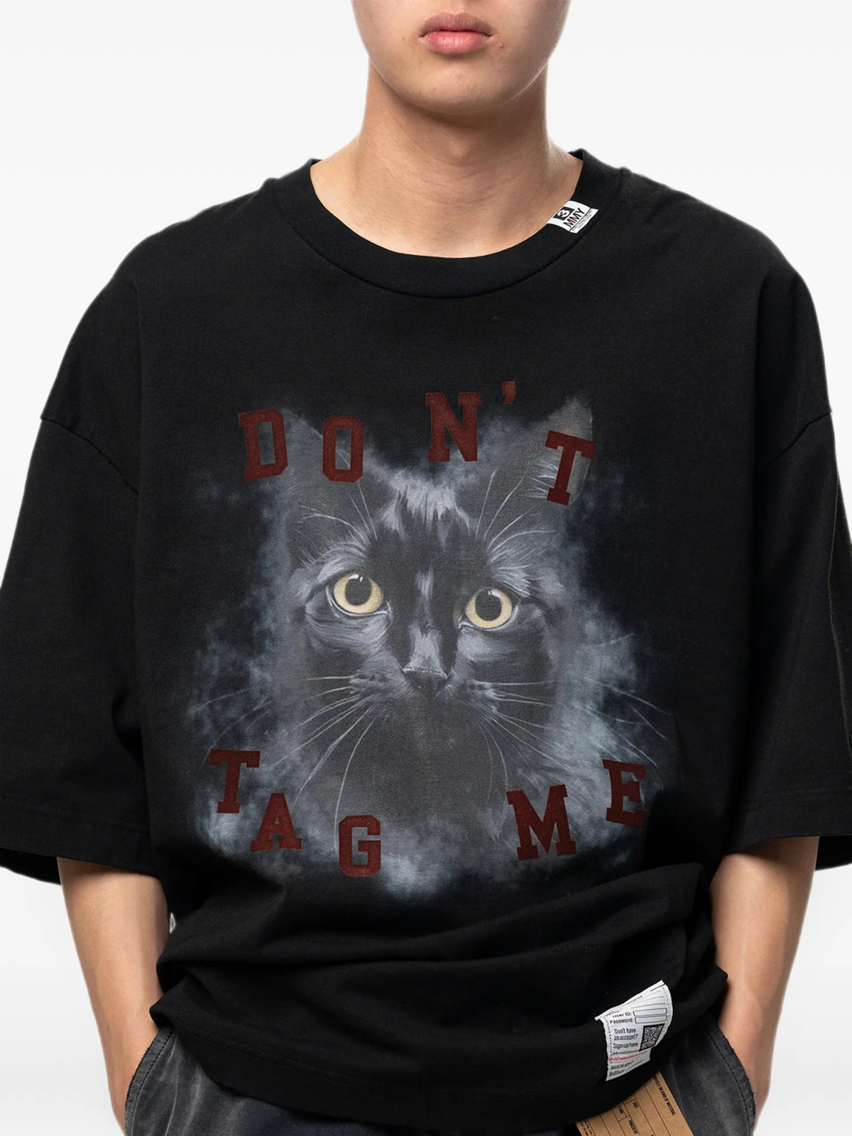 Maison MIHARA YASUHIRO cat-printed T-shirt coloris Black - vue 5
