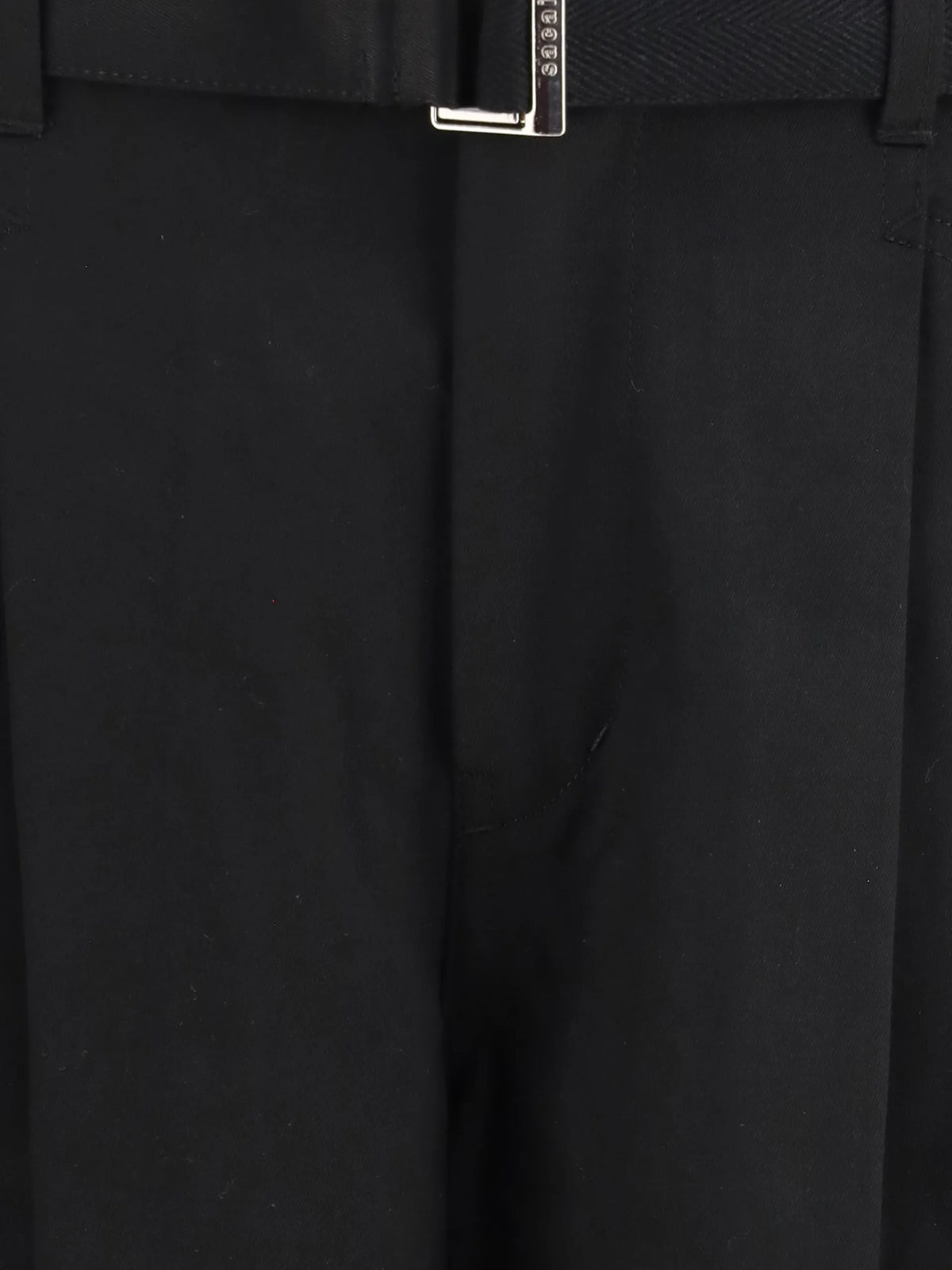 sacai belted pleated trousers coloris Black - vue 4
