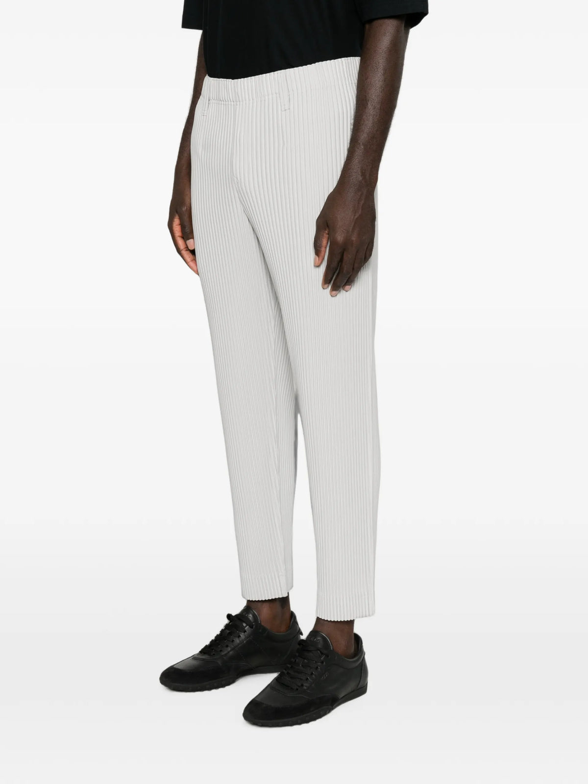 Homme Plissé Issey Miyake plissé-effect cropped trousers coloris Grey - vue 3