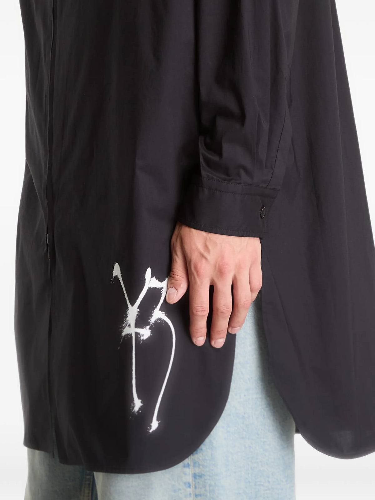 Y-3 Chito-graphic hooded shirt coloris Black - vue 5