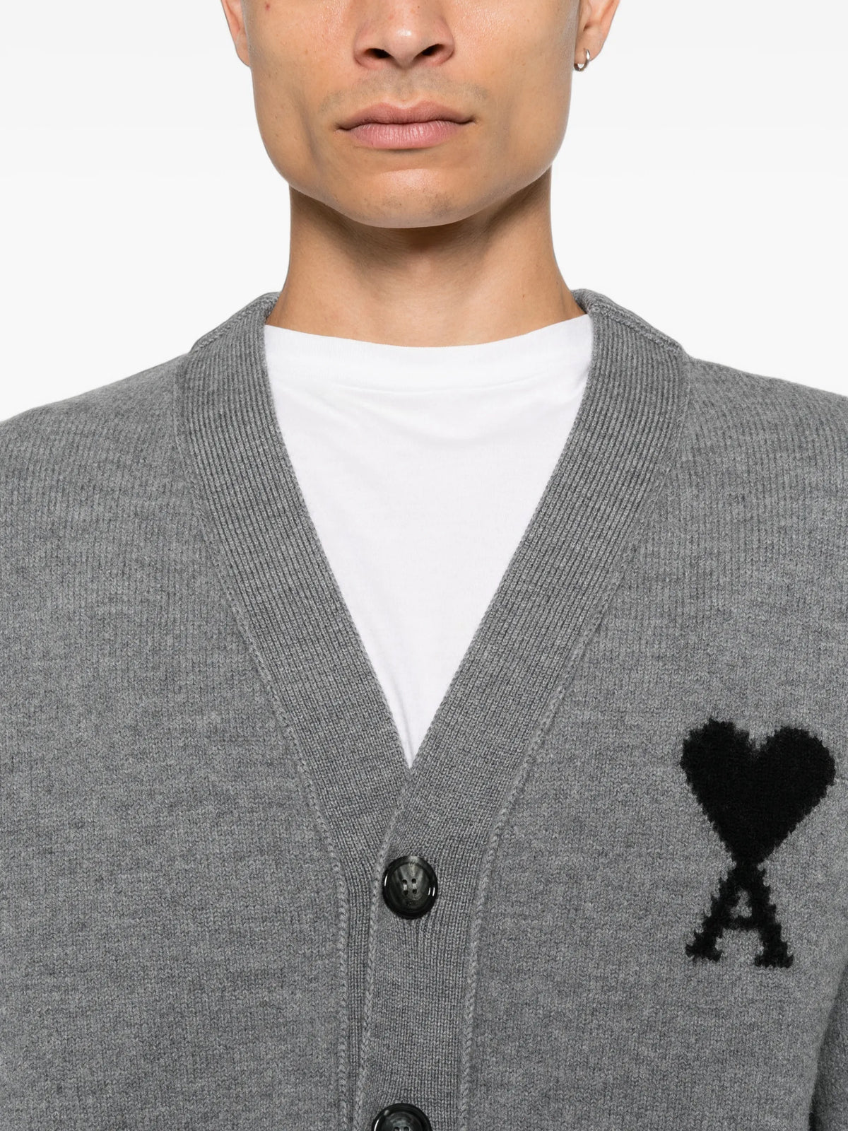 AMI Paris Ami de Coeur V-neck cardigan coloris Grey - vue 5