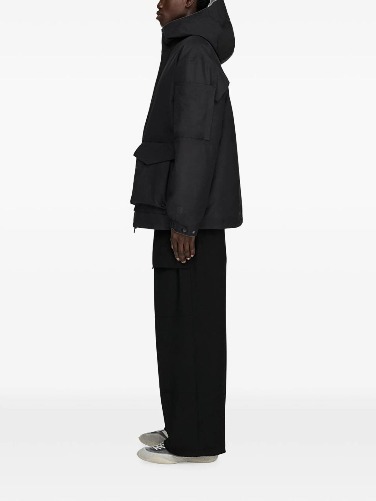 Y-3 GTX padded hooded jacket coloris Black - vue 4