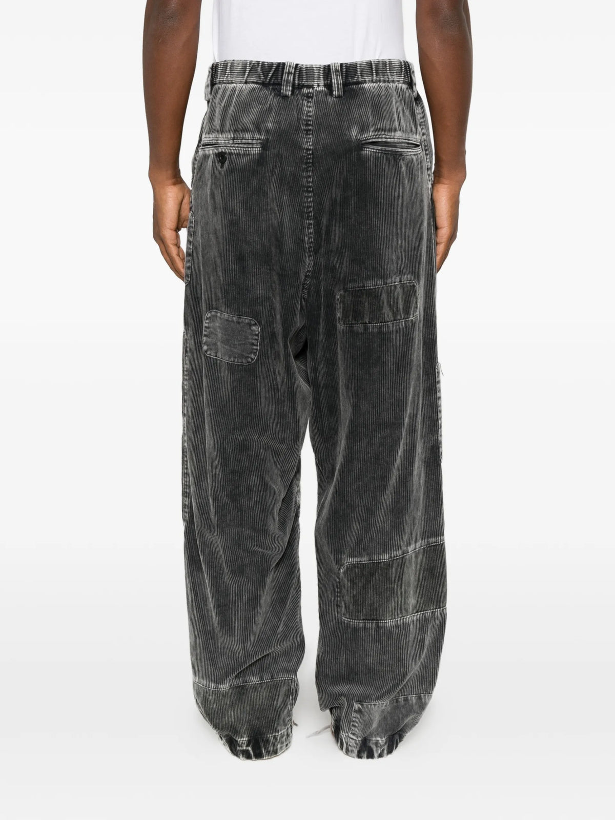 Maison MIHARA YASUHIRO patchwork corduroy trousers coloris Grey - vue 4